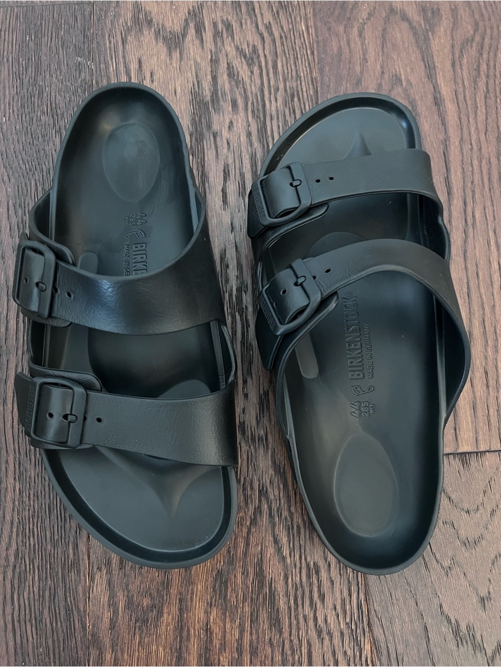 Men’s Birkenstock Arizona Essentials Size 44 (11-11.5)